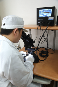 Microscopic inpection of parts for quality assurance